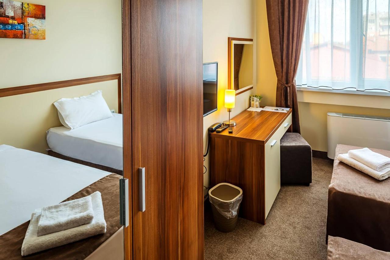 Family Hotel Bulgaria Kharmanli Zewnętrze zdjęcie