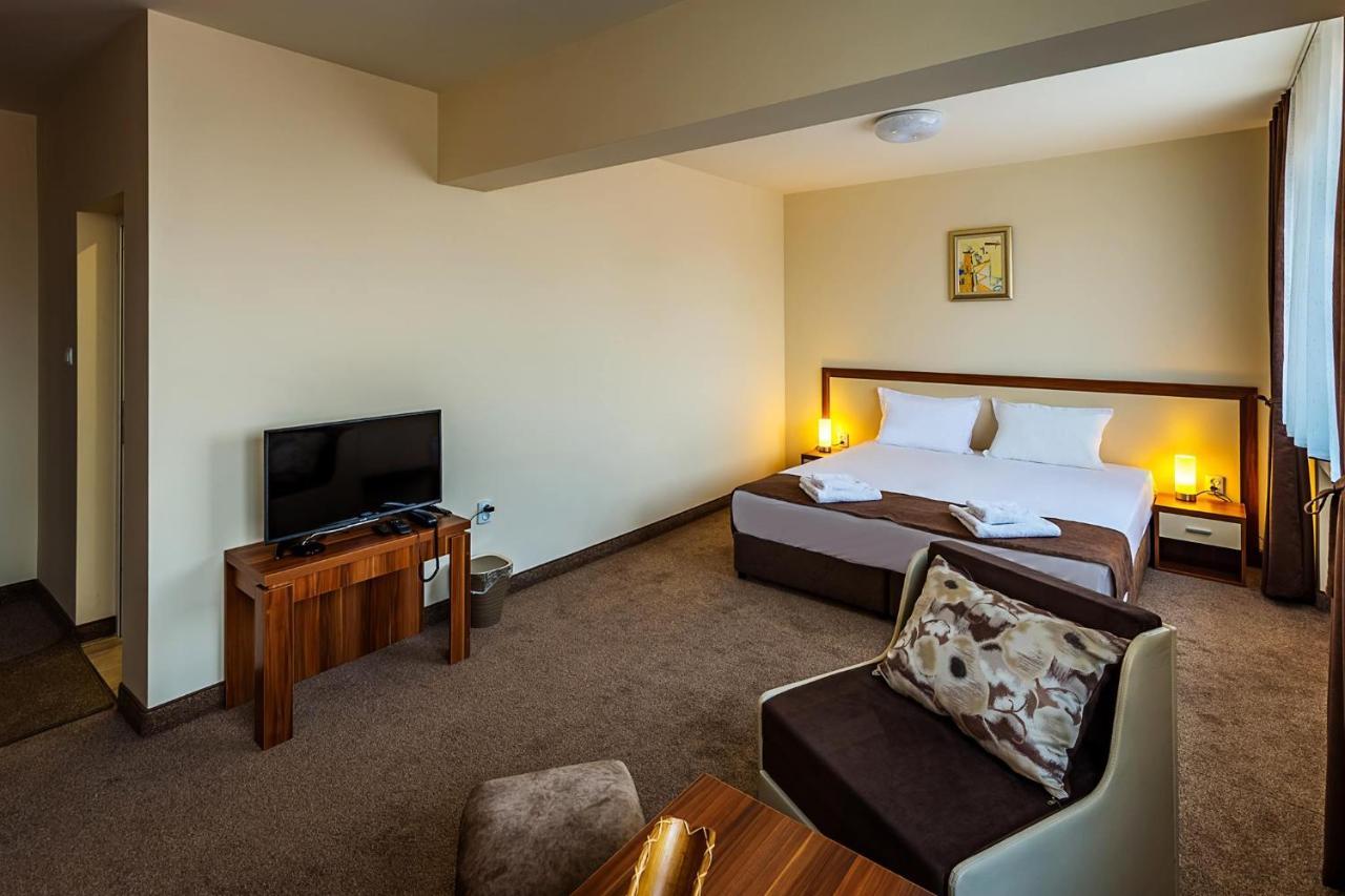 Family Hotel Bulgaria Kharmanli Zewnętrze zdjęcie
